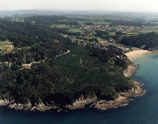 Urbanizaci&oacute;n masiva en Pontedeume