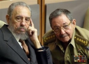 A FPG pide, entre outros, o voto de Fidel e Ra&uacute;l