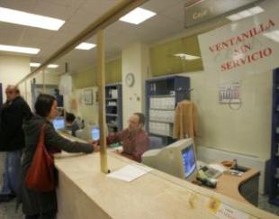 Supostamente, os tres implicados cobraban comisi&oacute;ns por paralizar as multas