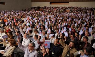 Votaci&oacute;n do Informe Pol&iacute;tico / Fotos: Xan G. Muras