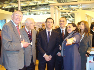 Dende os 30 anos, a carreira pol&iacute;tica de Feijoo estivo ligada &aacute; sorte de Romay