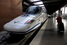 En principio, o TAV unir&aacute; Vigo e Porto en 2013