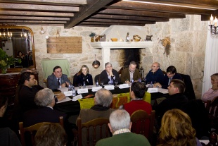 Acto na Casa do Trillo, en Mux&iacute;a, onde a Asoporcel presentou candidatura &aacute; Slow Food