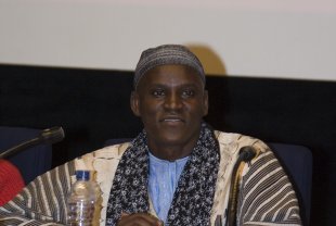 Ibrahima Niang participar&aacute; na mesa das 17.00