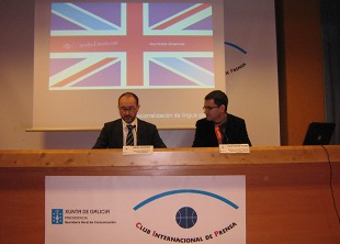 V&aacute;zquez e Pichel, na presentaci&oacute;n do prototipo