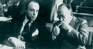 Manuel Fraga e Santiago Carrillo, l&iacute;deres de Alianza Popular e do PCE respectivamente