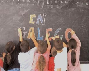 Pol&iacute;tica Ling&uuml;&iacute;stica asegura que traballa na visibilizaci&oacute;n das equipas de normalizaci&oacute;n