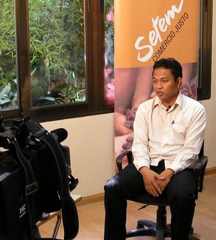 Athit Kong na s&uacute;a visita a Madrid / Foto: Setem