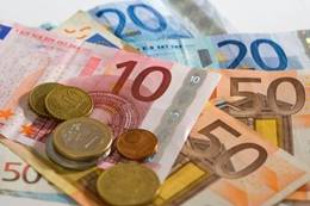 A suba deste tributo xerou moitas opini&oacute;ns en contra e ameaza con lastrar o consumo