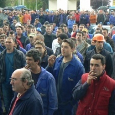 Comezan este m&eacute;rcores os dous d&iacute;as de folga no sector do Metal