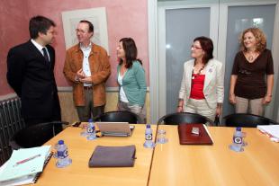 Laura S&aacute;nchez Pi&ntilde;&oacute;n e Marisol L&oacute;pez recibiron aos representantes europeos
