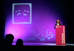 &Aacute;nxela Bugallo, na presentaci&oacute;n p&uacute;blica do PGAE