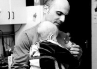 O goce deste dereito non pode ser disfrutado &aacute; vez por pai e nai