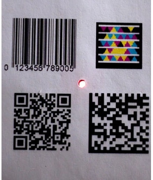 A luz do medio &eacute; o "bokode", fronte a outros c&oacute;digos gr&aacute;ficos / Media Lab Camera Culture group