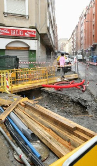 Os sindicatos exixen que se mude o modelo produtivo e insisten en que o da construci&oacute;n non &eacute; un sector prioritario en Galiza