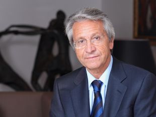 Fern&aacute;ndez Gayoso, presidente de Caixanova