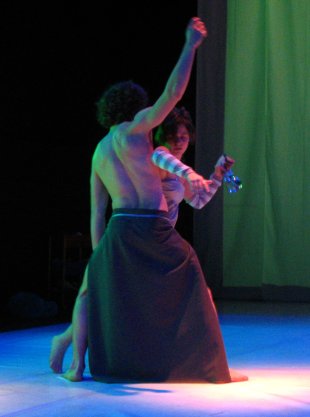 O actor estadounidense xunto a Pajarito nun momento do espect&aacute;culo