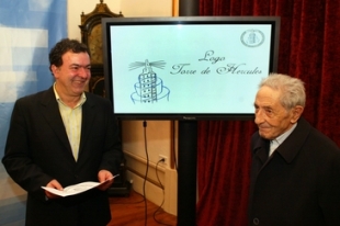 Estrea do logo, dese&ntilde;ado por D&iacute;az Pardo