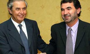 Quintana avoga por un instituto de cr&eacute;dito galego mentres que Touri&ntilde;o rexeita a proposta por considerala "aut&aacute;rquica"