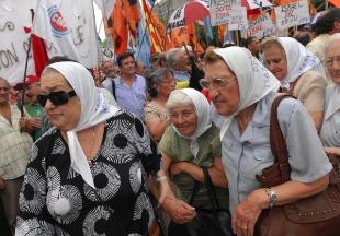 Manifestaci&oacute;n de solidariedade co pobo palestino en Bos Aires