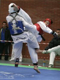 Estefan&iacute;a Hern&aacute;ndez, en combate