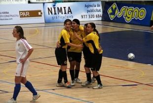 Catalu&ntilde;a pasou &aacute; final ga&ntilde;&aacute;ndolle a Rusia, a &uacute;nica selecci&oacute;n que conseguira vencer ante Galiza