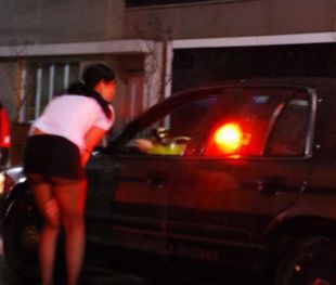 Traballando na r&uacute;a / Flickr: mabrungus