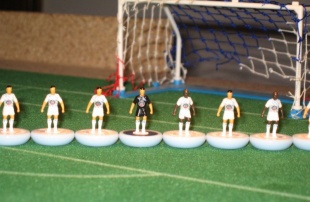 Outra imaxe das figuri&ntilde;as da selecci&oacute;n, en li&ntilde;a