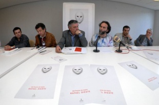 O xurado do Rafael Dieste, facendo p&uacute;blico o seu veredicto