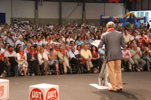 Touri&ntilde;o, mancado, estaba entre os asistentes (clique para ampliar)