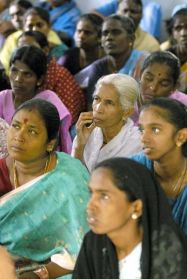 Dende a Comisi&oacute;n de X&eacute;nero da Coordinadora lembran que a pobreza sempre afecta dobremente &aacute;s mulleres