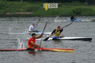 Na listaxe tam&eacute;n aparece Carlos P&eacute;rez Rial, que ha competir en K-2 500 e K-4 1.000 metros