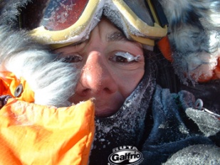 Chus Lago, soportando temperaturas de 50 graos baixo cero na Ant&aacute;rtida