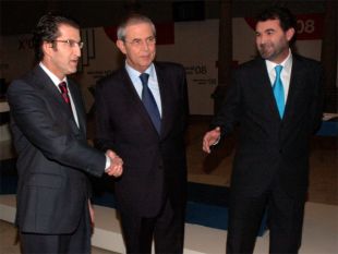 Os tres candidatos no debate desenvolvido con motivo das elecci&oacute;ns espa&ntilde;olas, en 2007