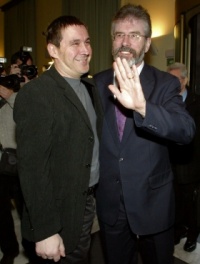 Arnaldo Otegi nunha xuntanza co l&iacute;der do Sinn F&eacute;in, Gerry Adams