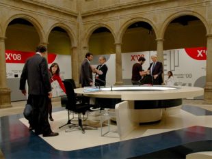 Imaxe do debate que se desenvolveu en 2008 entre os tres pol&iacute;ticos, durante a campa&ntilde;a para as elecci&oacute;ns espa&ntilde;olas