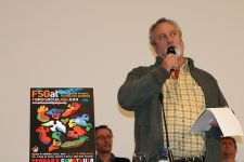 O representante de V&iacute;a Campesina, Paul Nicholson, na inauguraci&oacute;n do FSGal