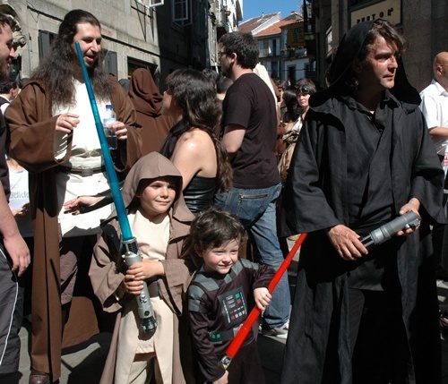 Tropas gal&aacute;cticas invaden Compostela