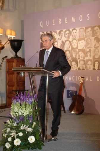 Emilio P&eacute;rez Touri&ntilde;o