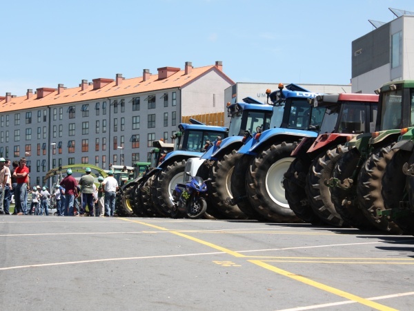 A tractorada en Salgueiri&ntilde;os